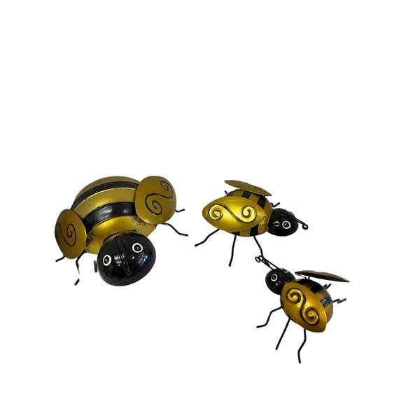 Bumble Bee Metal Table Art Bees 3 Sculpture Indoor Outdoor Decor 2", 3" and 4" - Picture 7 of 11